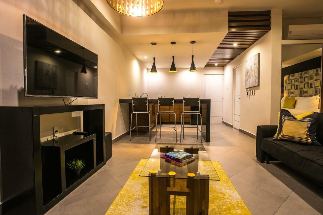 Honey B Suites Playa del Carmen Luaran gambar